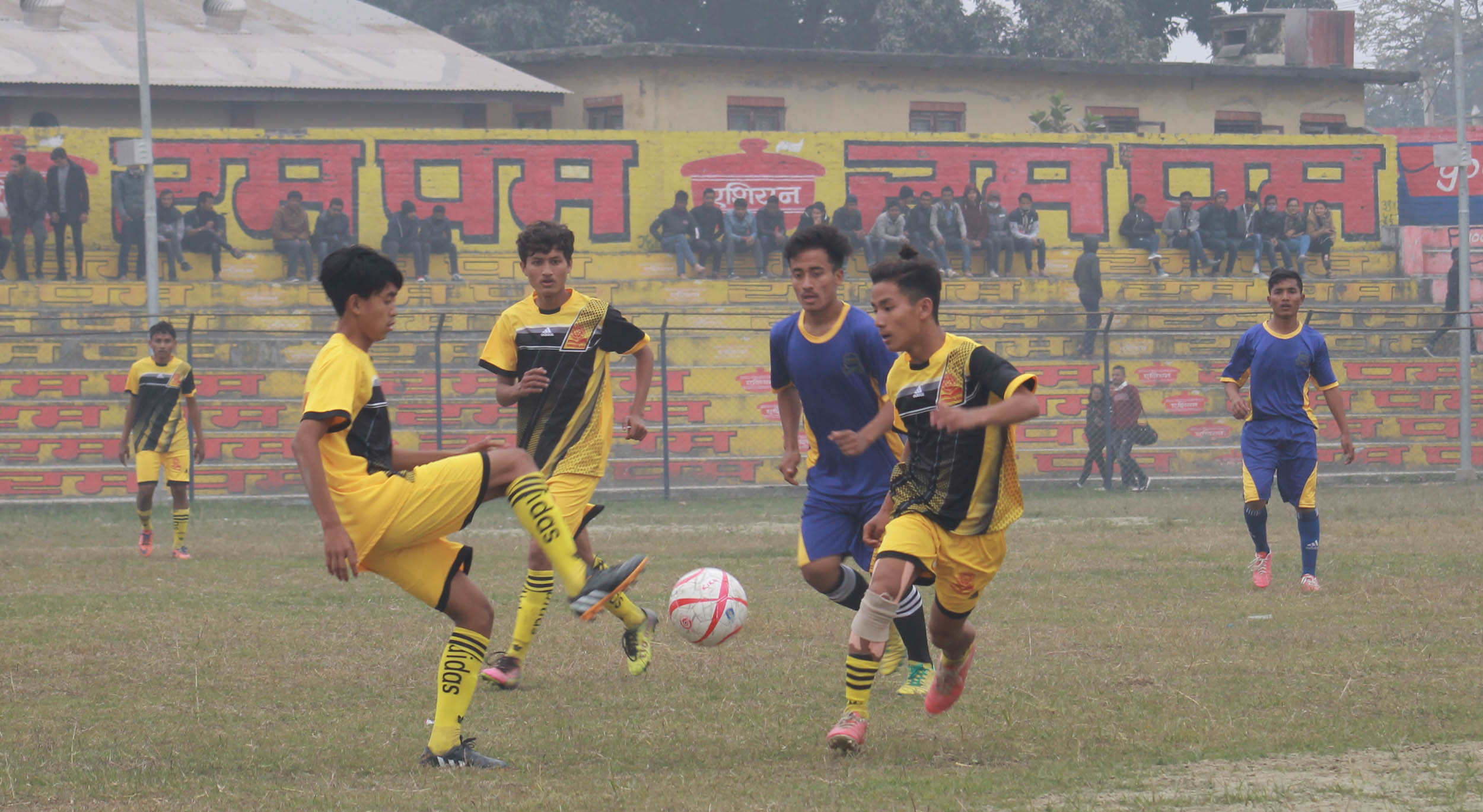 हिसान स्पोर्टस् मिटमा तीन कलेज फाइनलमा, चार सेमिफाइनलमा