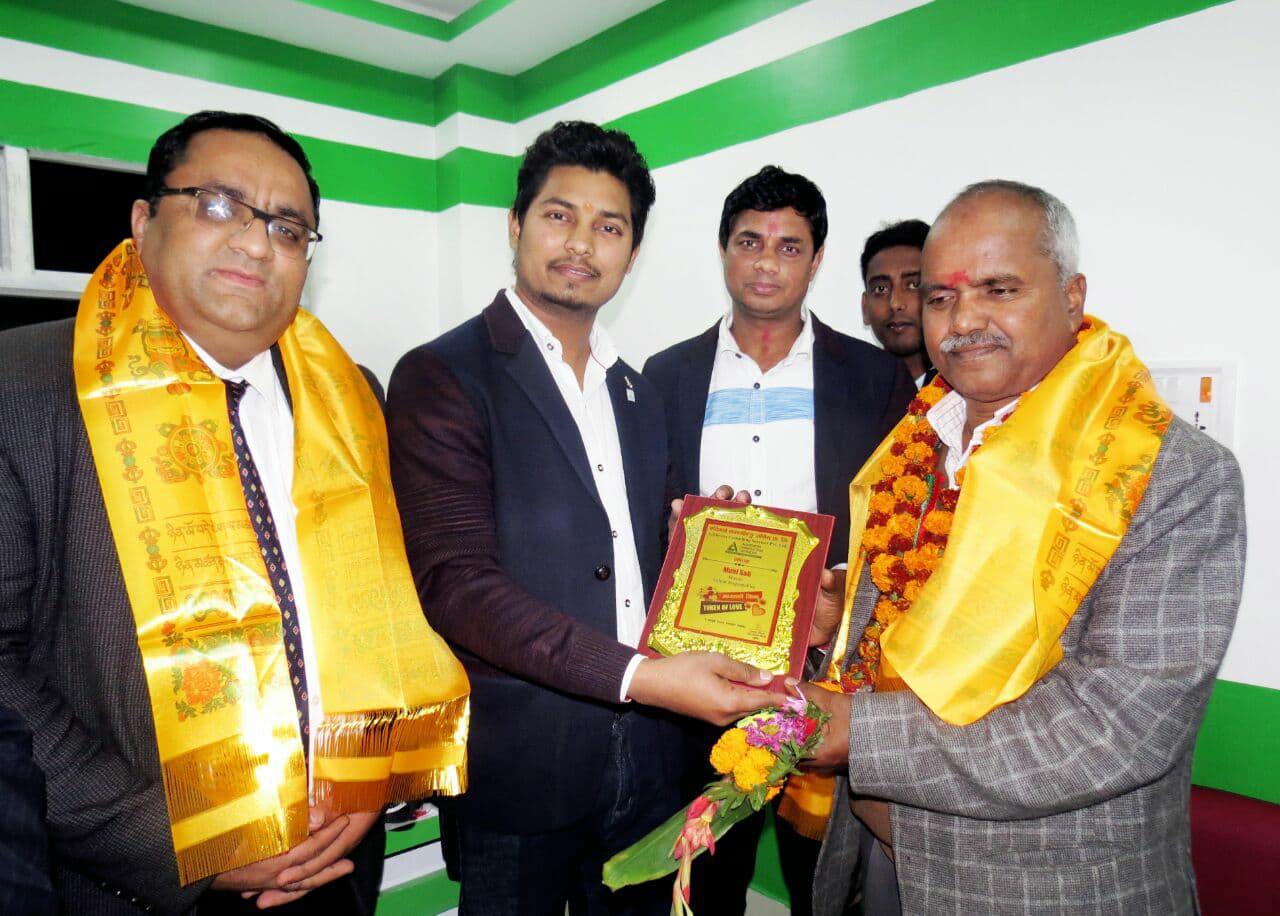 एचिभर्सको नयाँ शाखा लाहानमा पनि