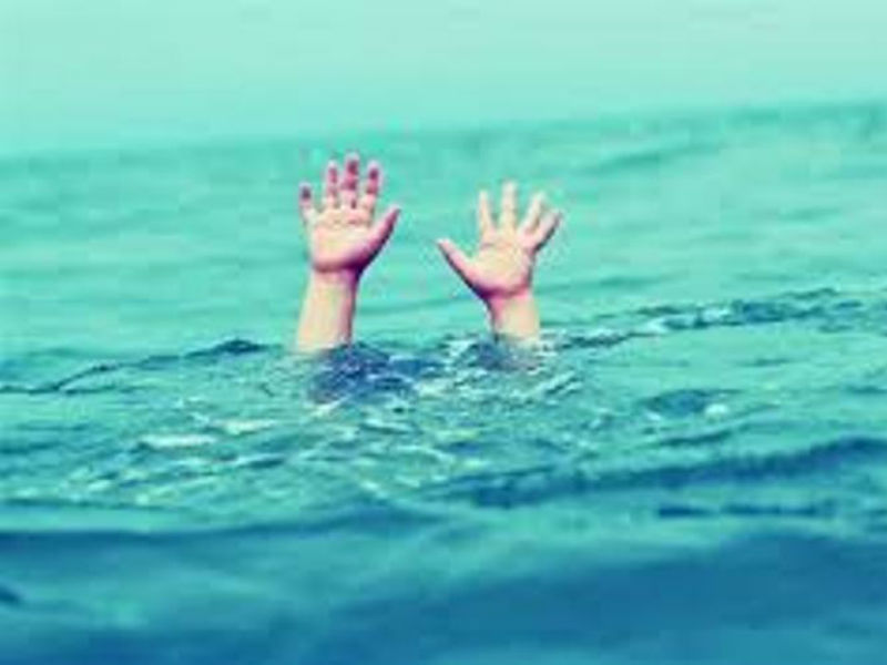 पोखरीमा डुबेर बेपत्ता