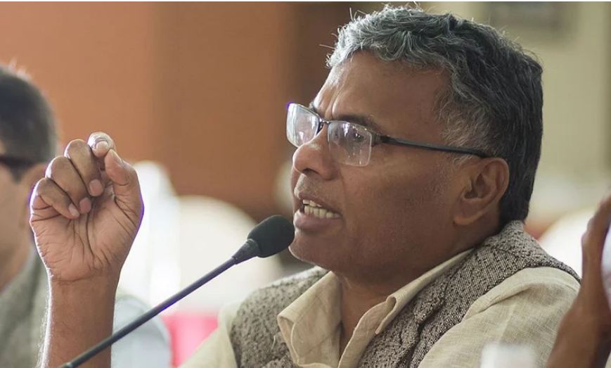 व्यापारीहरुकै संरक्षणमा कालोबजारी : मन्त्री यादव