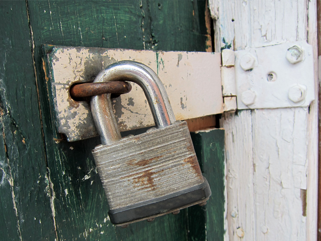 विद्यार्थी भर्ना शून्य भएपछि विद्यालय बन्द