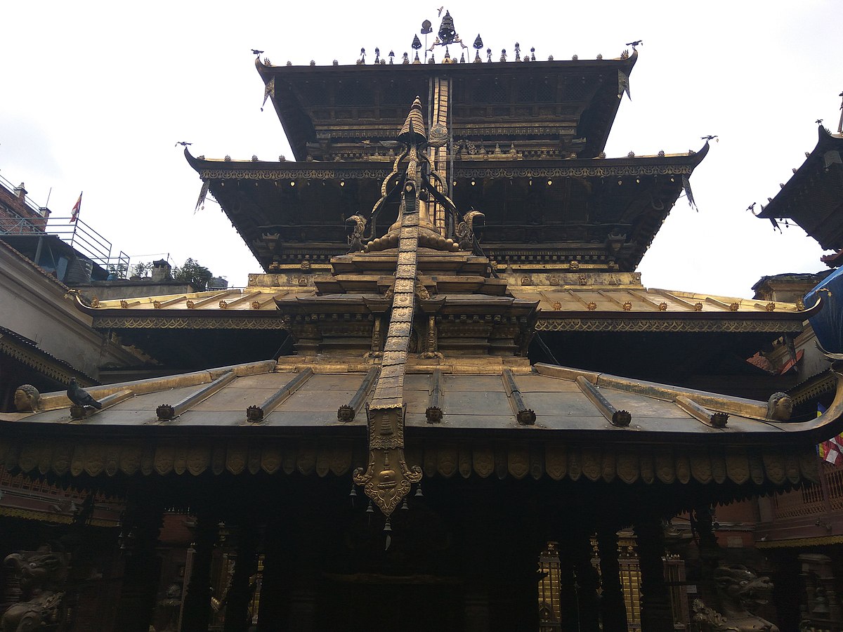 हिरण्यवर्ण महाविहारमा बढ्दै चिनियाँ पर्यटक