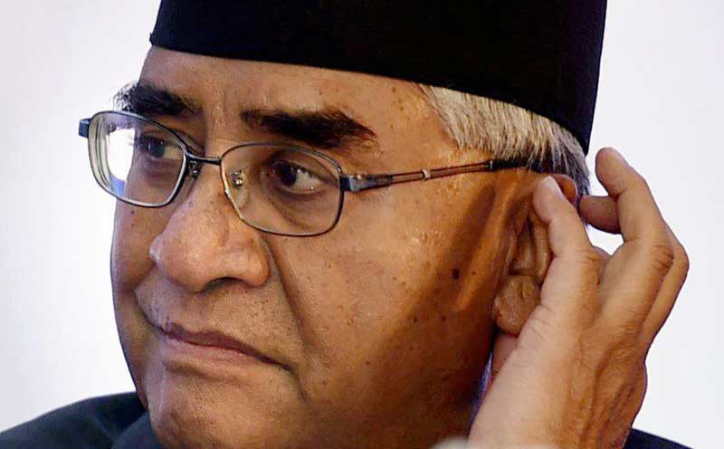 तनाव कम गर्न सौराहामा आराम गर्दै काँग्रेस सभापति देउवा