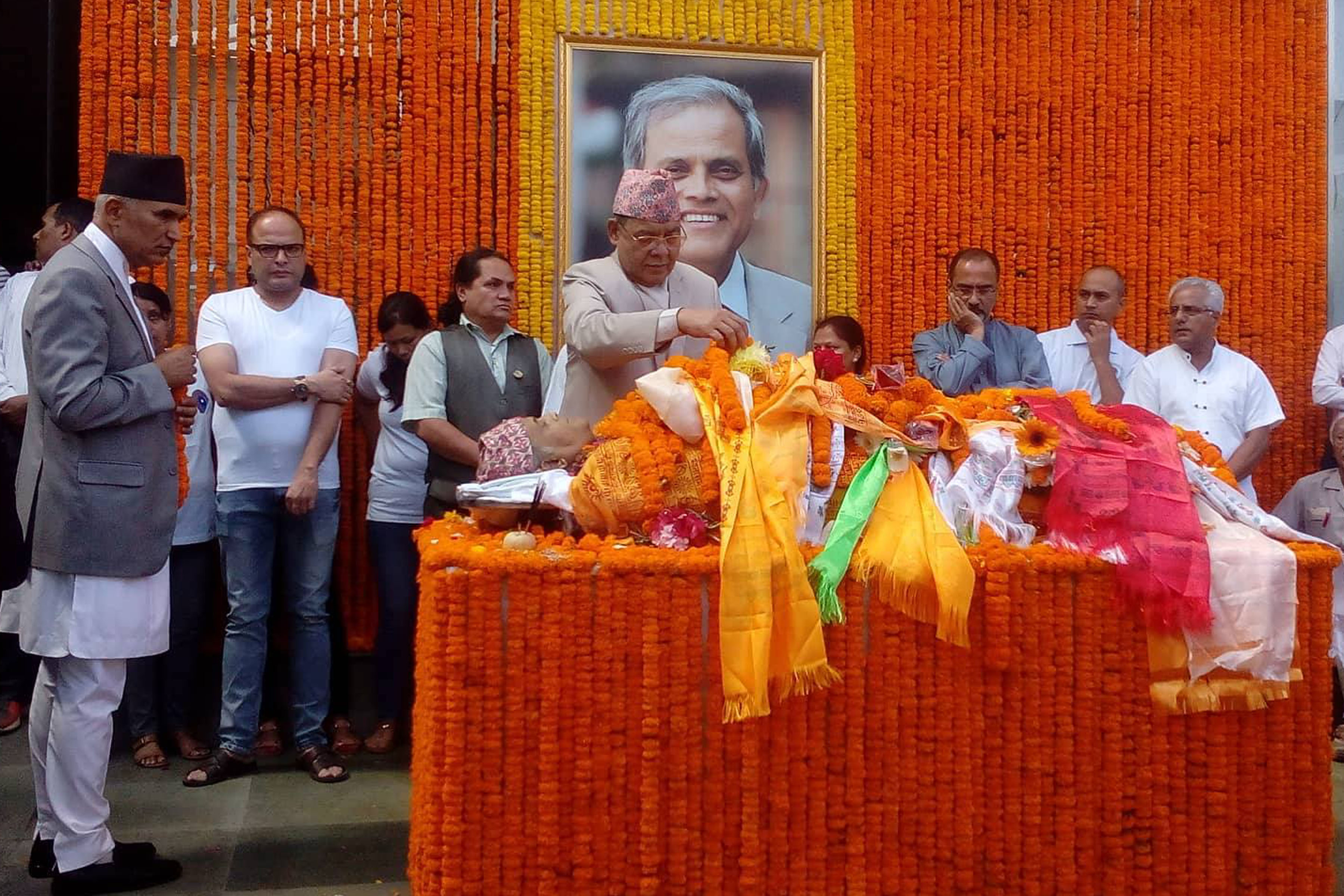 डा देवकोटालाई श्रद्धाञ्जलि, आजै दाहसंस्कार