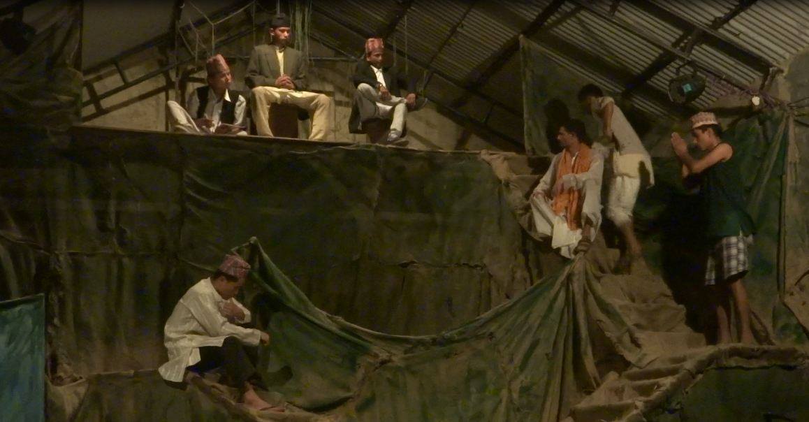 झोराहाटमा ‘बसाइँ’ को मञ्चन सुरु