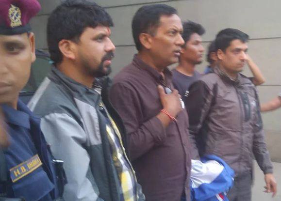 फिल्म निर्माता वाग्ले २५ लाख धरौटीमा रिहा