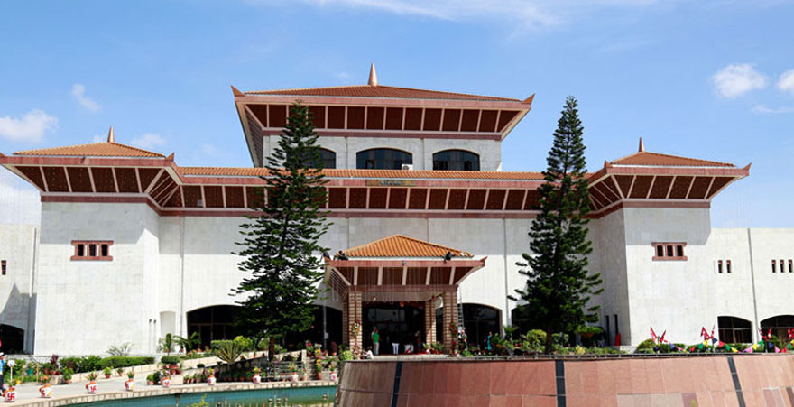 मिनी पार्लियामेन्ट सोमबारदेखि शुरु हुँदै, शीर्ष नेता कुन समितिमा ?