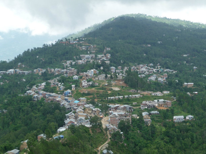 छथरमा बसाइँ सरेर जानेलाई १ लाख रुपैयाँ इनाम !