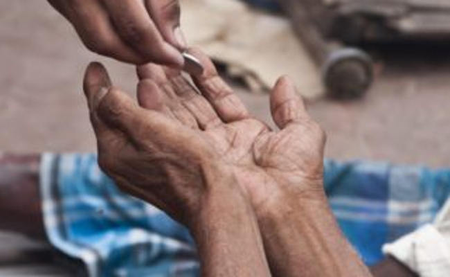 नेपालमा मात्र हैन विश्वका यी देशमा भिख माग्दा हुन्छ यस्तो सजाय,जान्नुहोस्