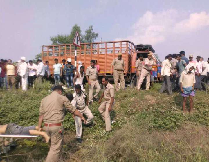 उत्तर भारतमा भएको सडक दुर्घटनामा तीनको मृत्यु ५० घाइते