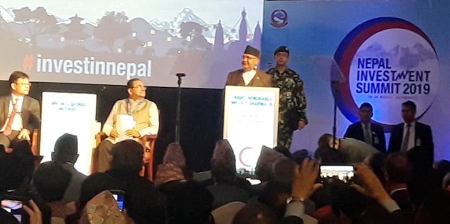 विदेशी लगानीकर्तालाई प्रधानमन्त्रीको सम्बोधन, ‘भारत र चीन नजिकै छन्, बजारको चिन्ता नगर्नोस्’