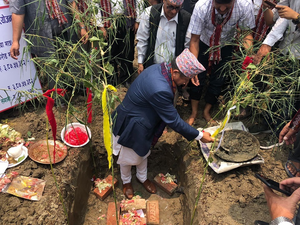इटहरीमा २८ करोडको पाउडर प्लान्टको शिलान्यास
