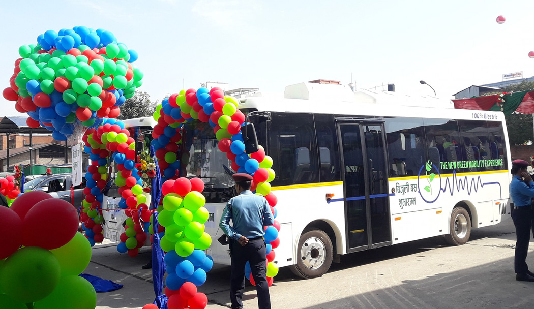 सरकारले ३ अर्बको विद्युतीय बस ल्याउने