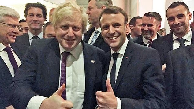 नयाँ ब्रेक्जिट सम्झौताका लागि समय छैनःम्याक्रोन