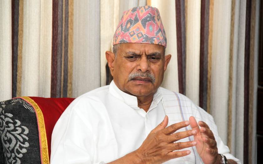 पूर्व राष्ट्रपतिले औल्याए संविधानमा त्रुटि, संशोधन गर्न सुझाव