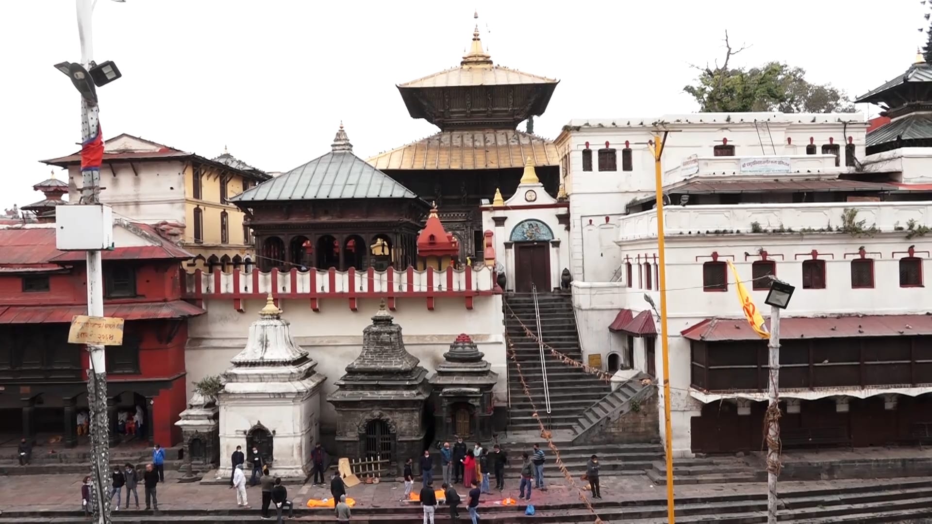 लकडाउनका कारण पशुपति र बौद्ध क्षेत्र सुनसान