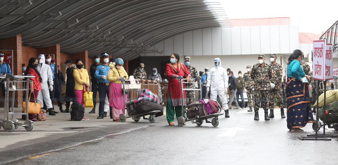 आज साउदी, बहराइन र कतारबाट ८ सय ३१ नेपाली स्वदेश फर्किए