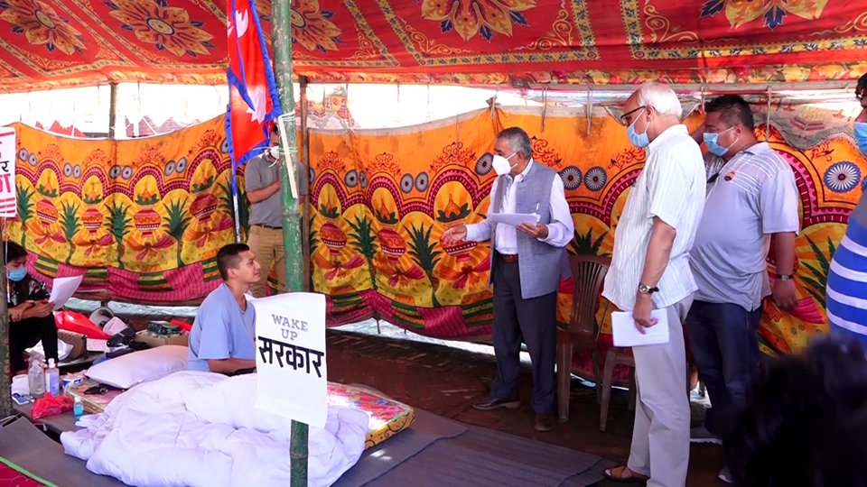 देउवा पुगेको भोलिपल्टै रामचन्द्र पौडेल बसन्तपुर पुगे