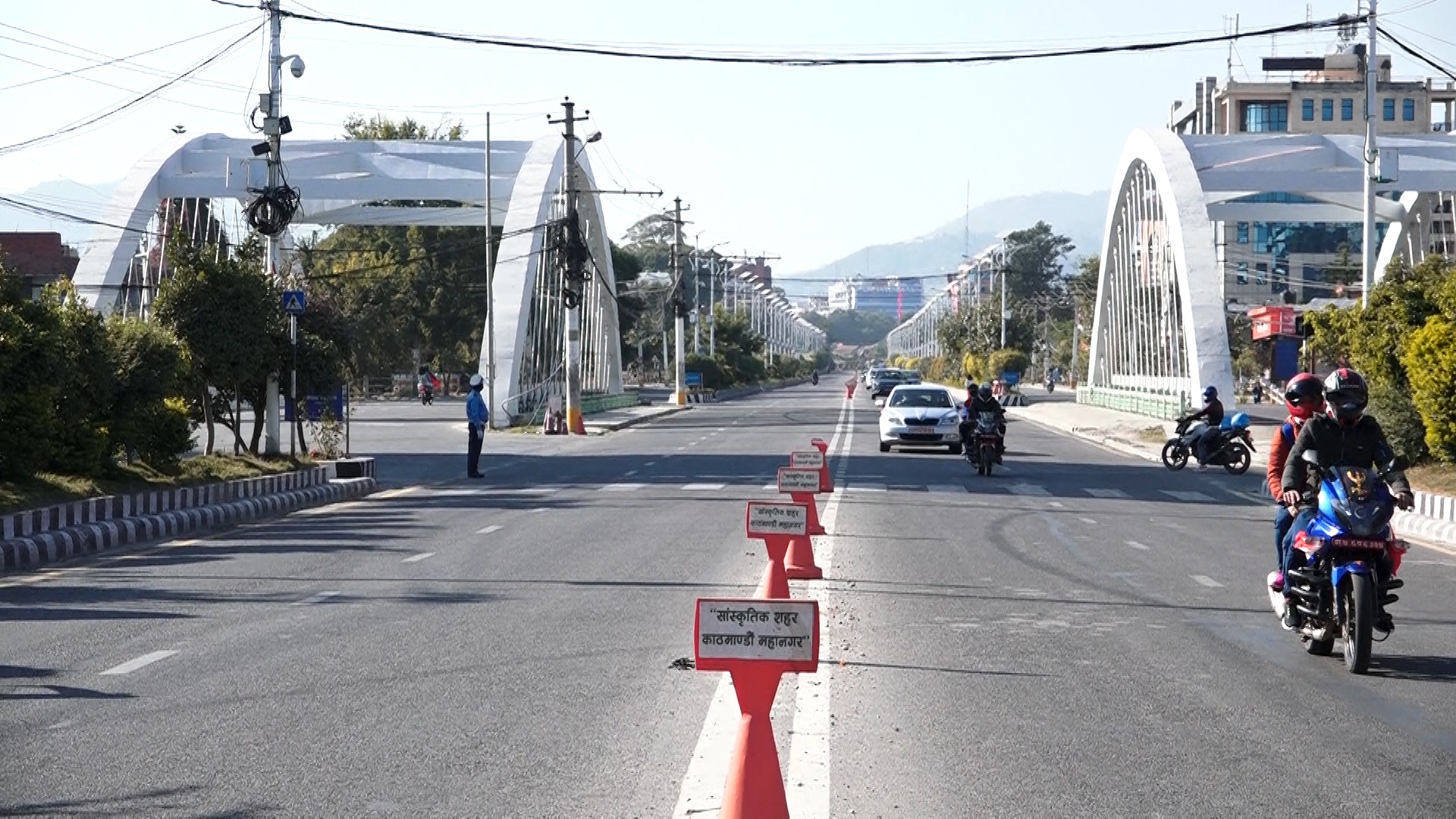 दशैंमा पनि सुनसान छन् काठमाडाैँका सडक