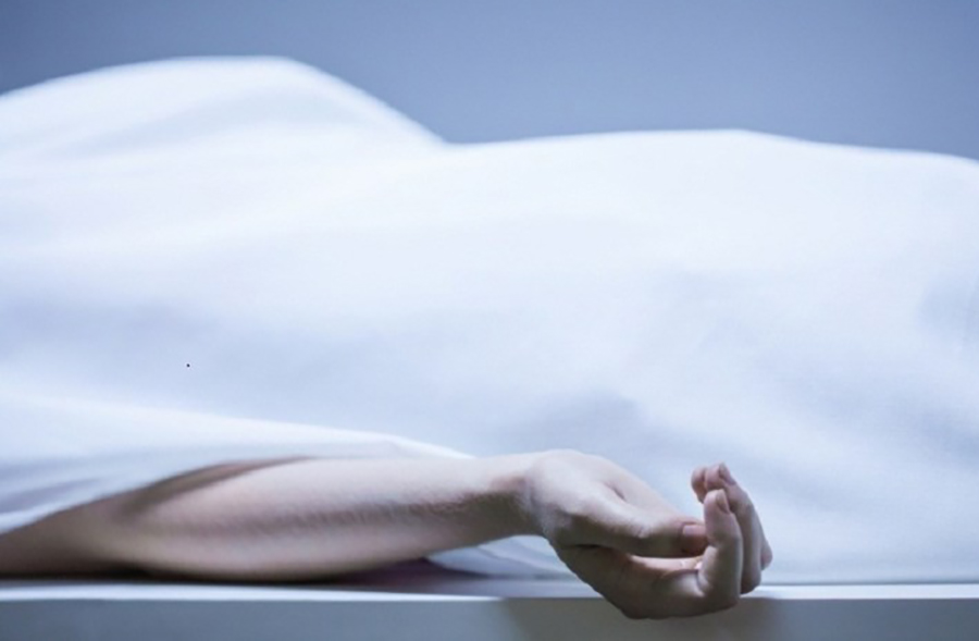 कक्षा १२ को परीक्षा हेर्न जाँदा शिक्षिकाको मृत्यु