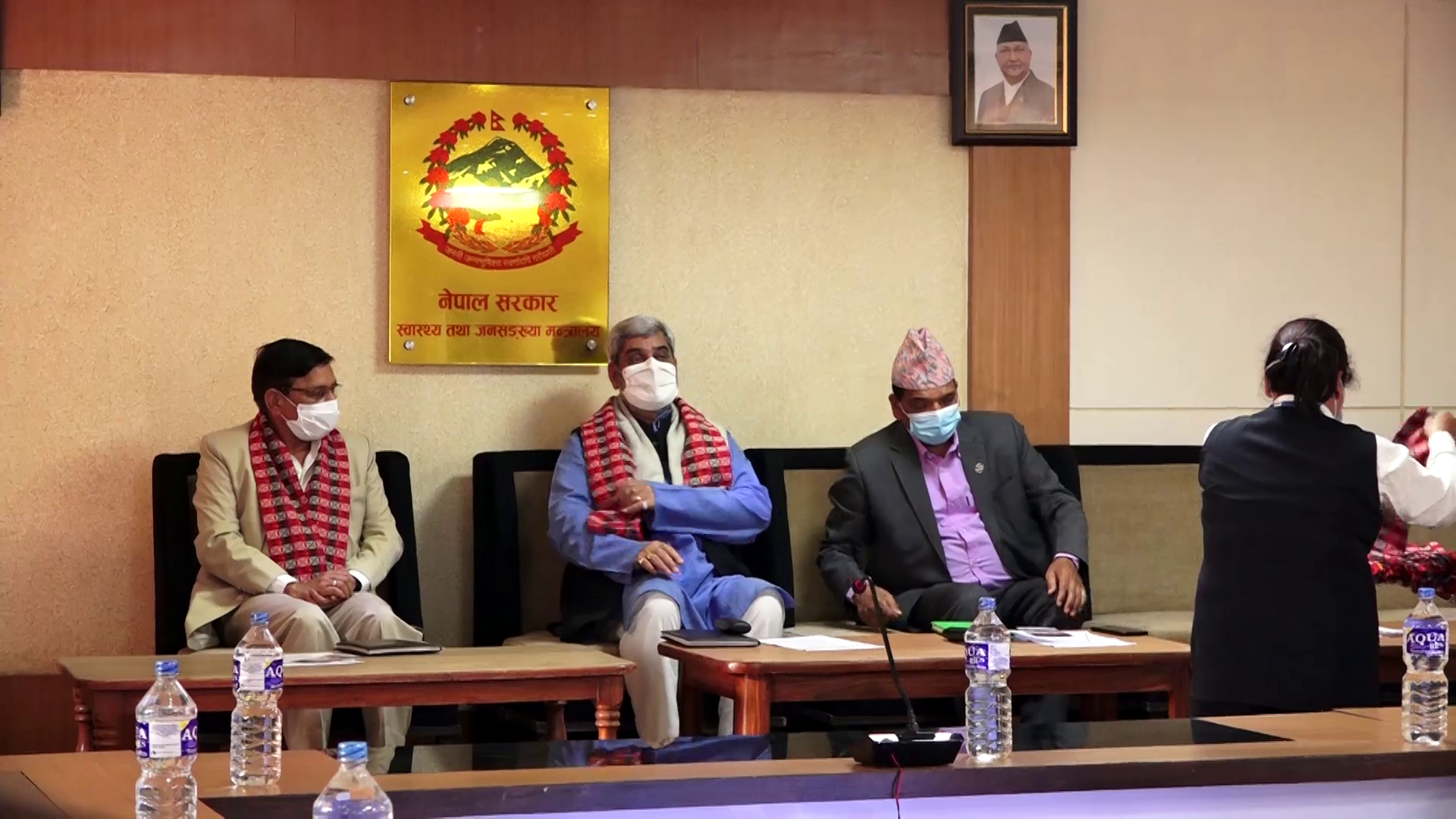 स्वास्थ्य बीमा कार्यक्रम ७५ जिल्लामा पुग्यो