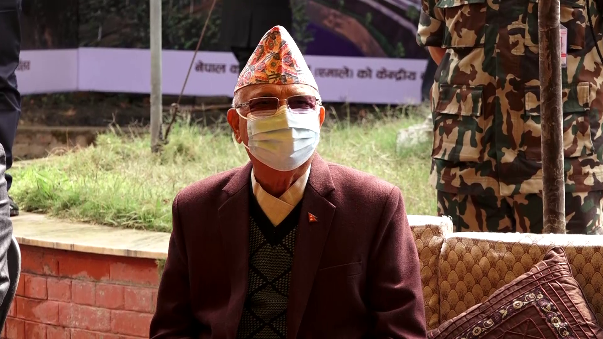 प्रचण्ड–माधव पक्षले पटक पटक टाउकामा हाने: ओली