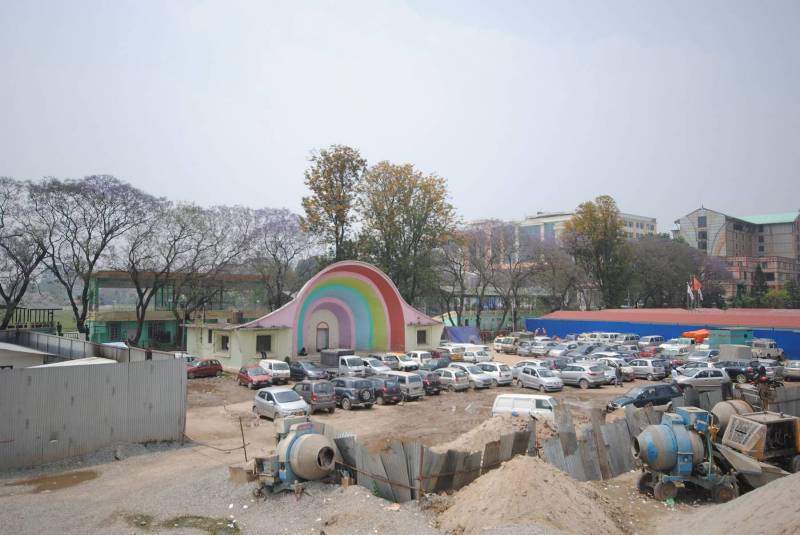 एक हप्ताभित्र खुलामञ्चबाट बसपार्क हट्ने