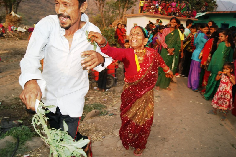 सुदूरपश्चिम प्रदेशमा नयाँ वर्ष आरम्भसँगै ‘बिसु’ पर्व मनाईंदै