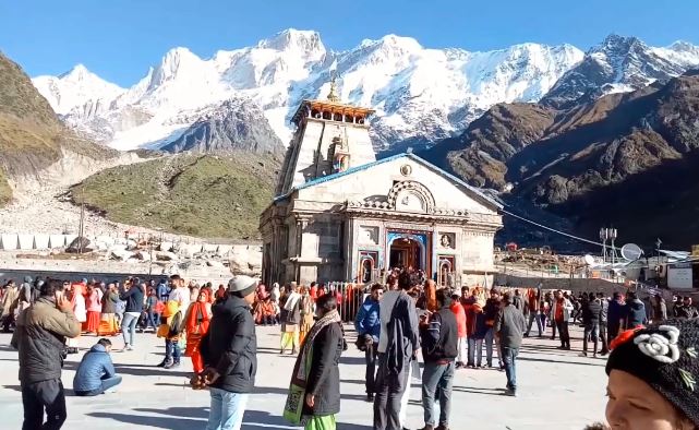 भारतमा कोरोना सङ्क्रमण बढेपछि चार धाम यात्रा रद्द