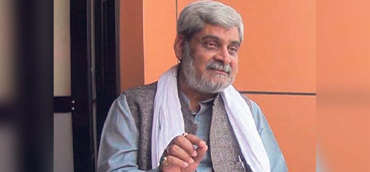 सरकारले हातखुट्टा छाडेको छैन : स्वास्थ्यमन्त्री त्रिपाठी