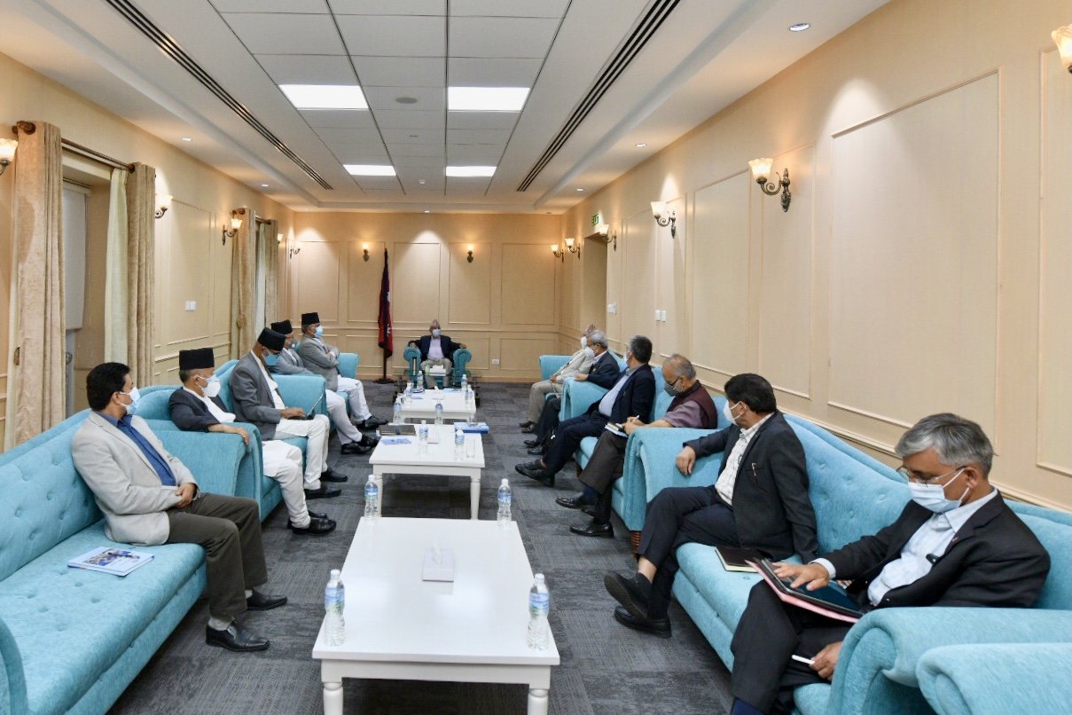 एमालेको विवाद मिलाउन बनेको कार्यदलले आजदेखि काम थाल्दै