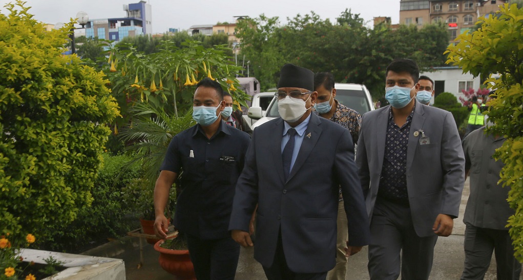 वाइसिएल नेतृत्व चयनमा विवाद, चार दिनमा पनि नटुंगिएपछि प्रचण्डलाई जिम्मा