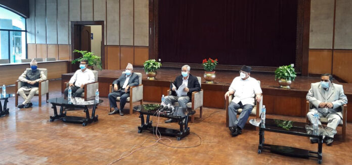 एमसीसीमा सत्ता गठबन्धन : पाँच दल पाँचतिर