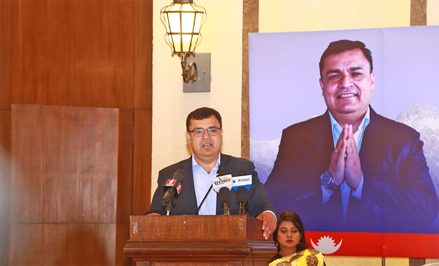 एनआरएनए अध्यक्षका लागि डा. केसीको उम्मेदवारी घोषणा