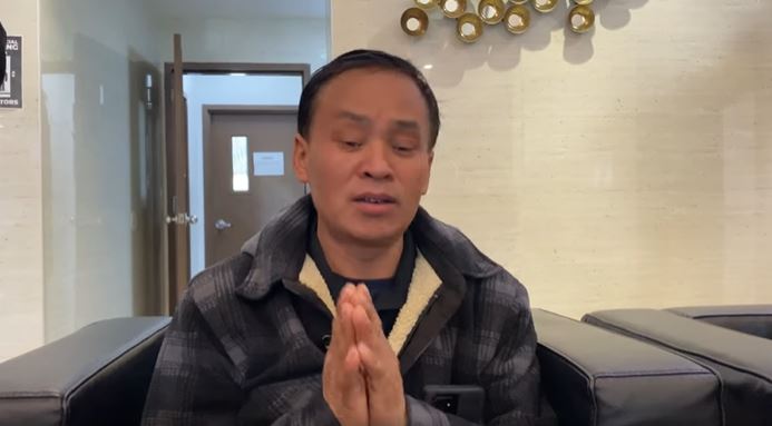 गायक राजेश पायल राईलाई स्टेजमै हातपात गर्ने दावाले मागे माफी