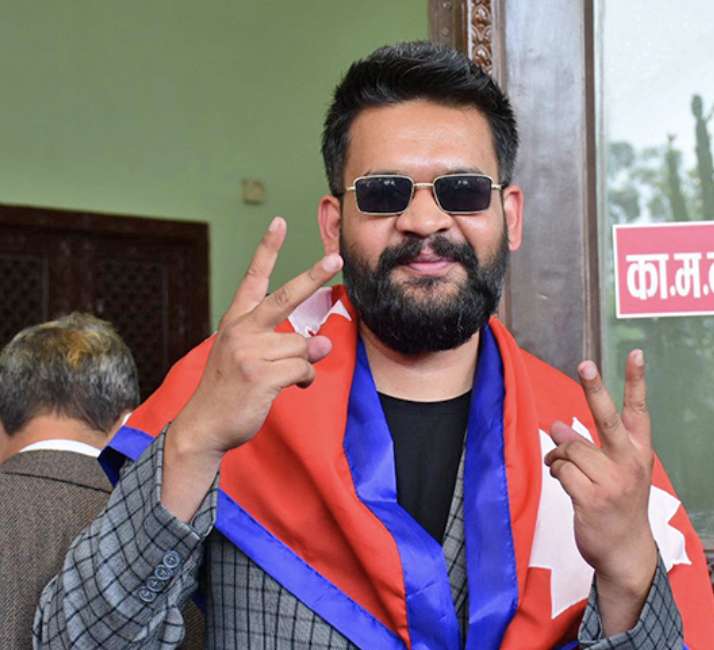 काठमाडौंको मेयरमा बालेनलाई १३ सय मतको अग्रता