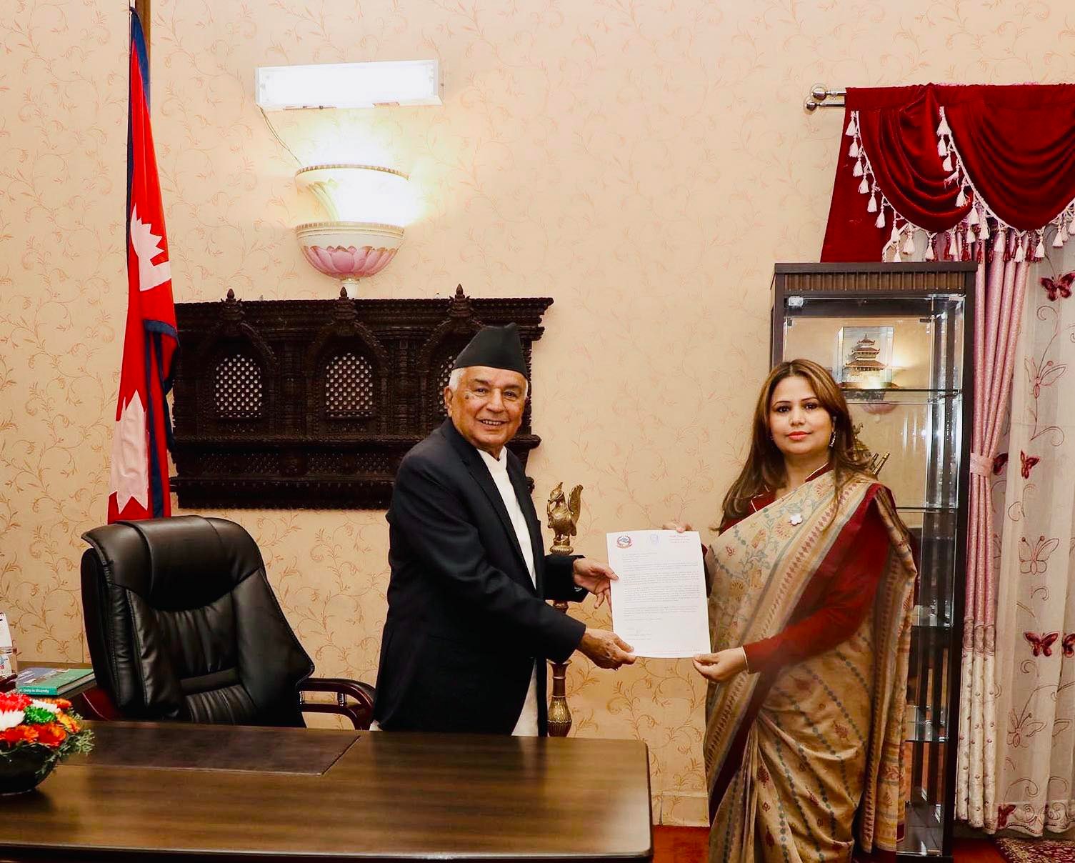 राष्ट्रपति रामचन्द्र पौडेल र स्पेनका लागि नेपाली राजदूतबीच भेट