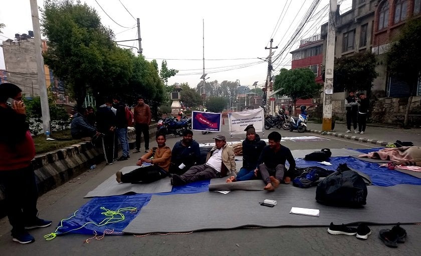 सांसदहरूले काम नगरे ढ्यांग्रो ठोक्दै लखेट्ने महावीरको चेतावनी