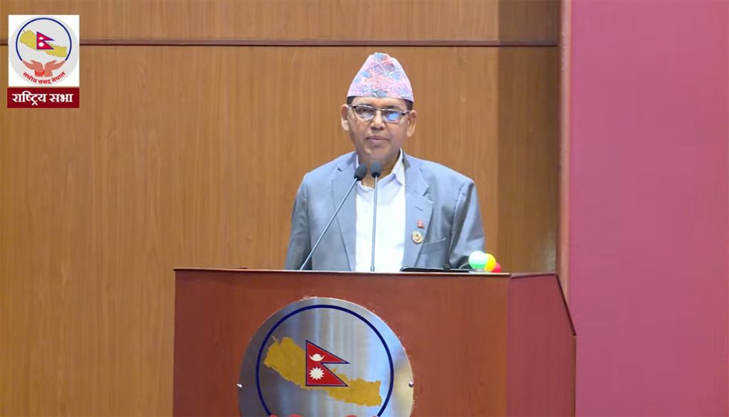 कर्मचारीले तीन प्रतिशतसम्म ‘साइनिङ मनी’ लिन्छन्ः देवेन्द्र दाहाल