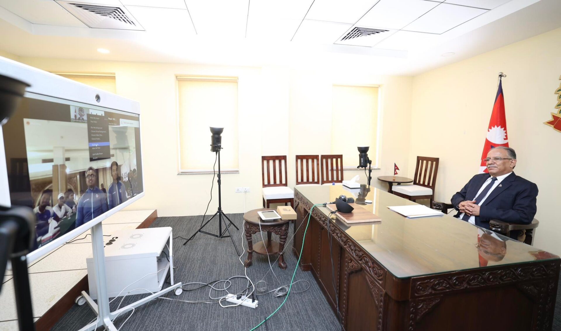 नेपाली टिमसँग प्रचण्डको भर्चुअल कुराकानी