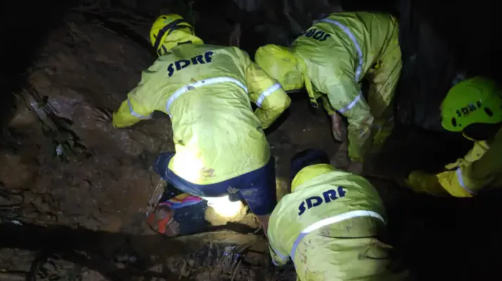 केदारनाथ नजिकै पहिरोले पुरिँदा चार नेपाली मजदुरको मृत्यु