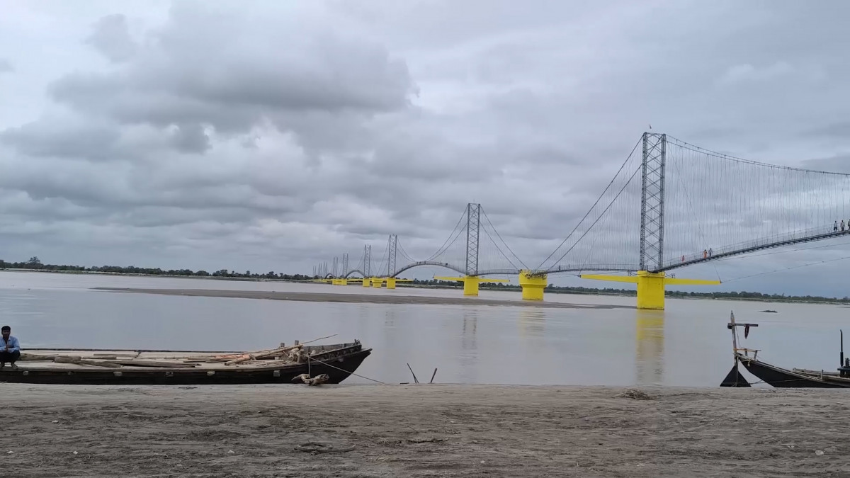 सुस्ताबासीका दुःखका दिन गए, बल्यो बिजुली,बन्यो पुल