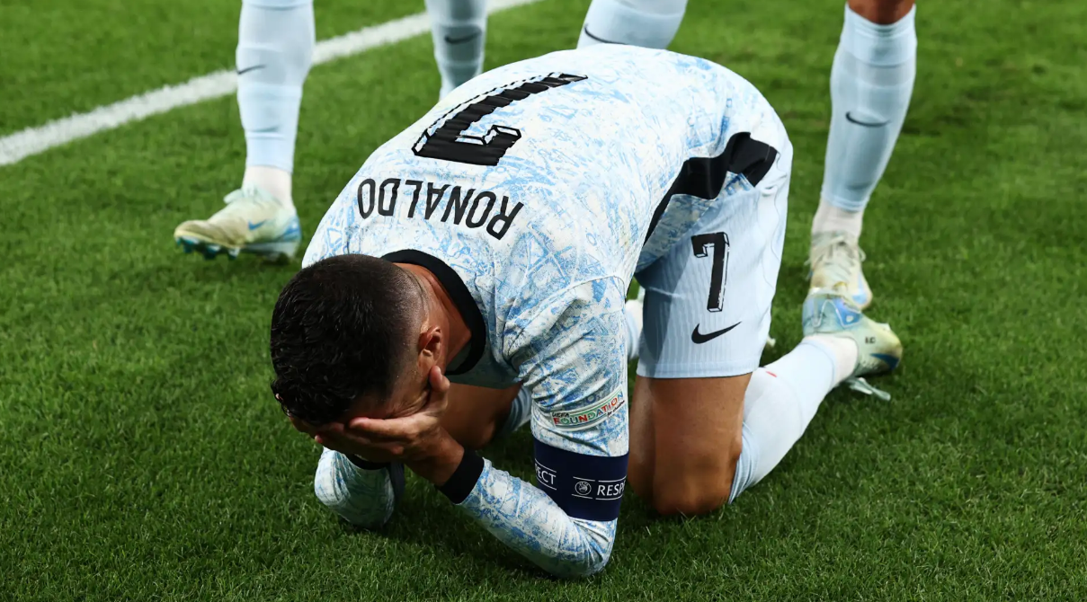 फुटबलका रेकर्डधारी रोनाल्डो : जसले बनाए नयाँ कीर्तिमान