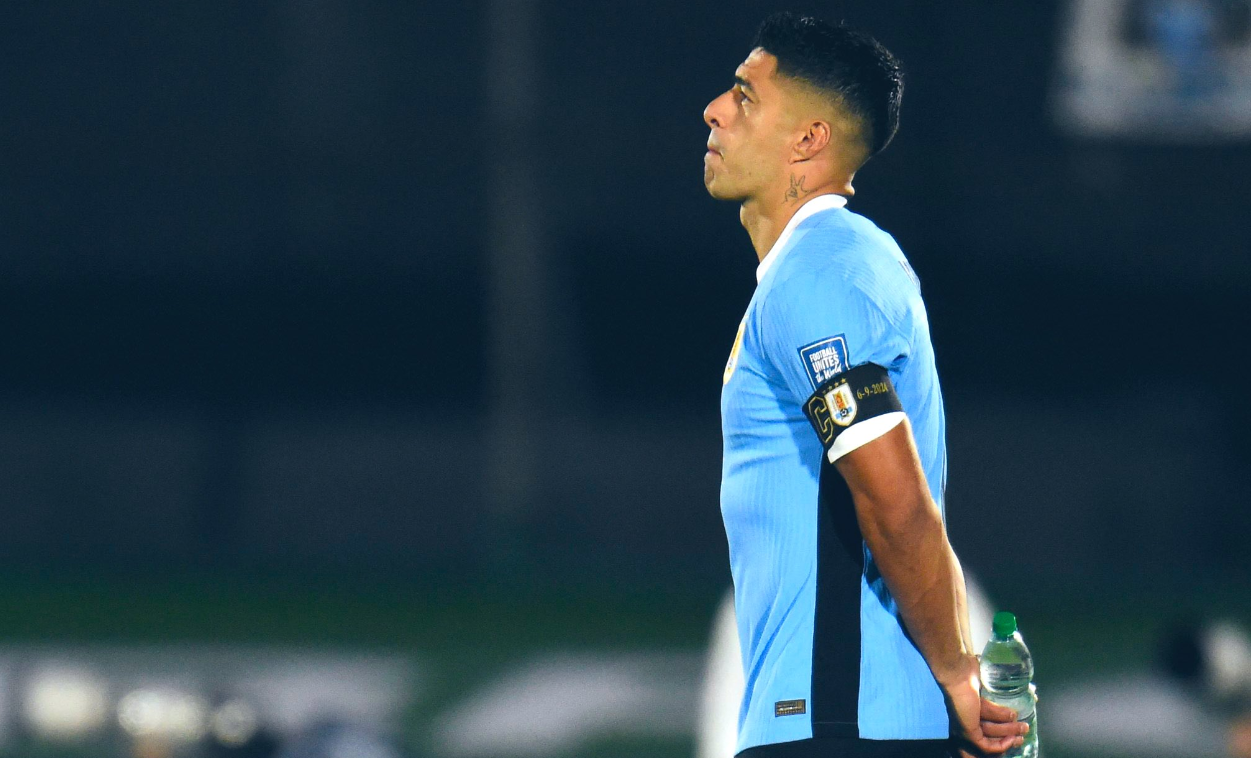 स्वारेजको अन्तिम खेलमा उरुग्वेको बराबरी