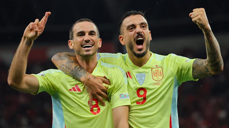 १० खेलाडीमा सीमित स्पेनको सहज जित, स्विट्जरल्यान्ड पराजित