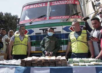 ट्रकबाट कसरी बरामद गरियो २५ करोड ?