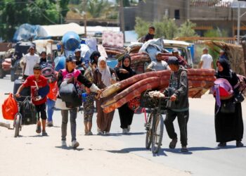 भोको गाजाः जिउँदाहरु हिँड्दा हिँड्दै शव बन्छन्