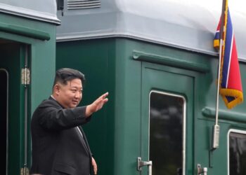 कस्तो छ किमजोंग उन चढ्ने रेल ?