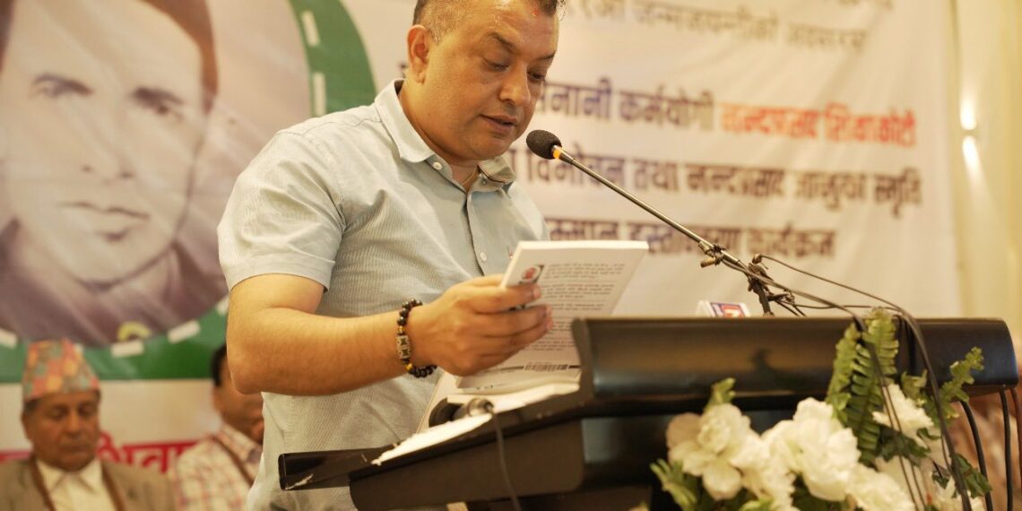 गगन अडानमै–पार्टी पुनर्गठनका लागि साधारण सदस्य बन्न तयार