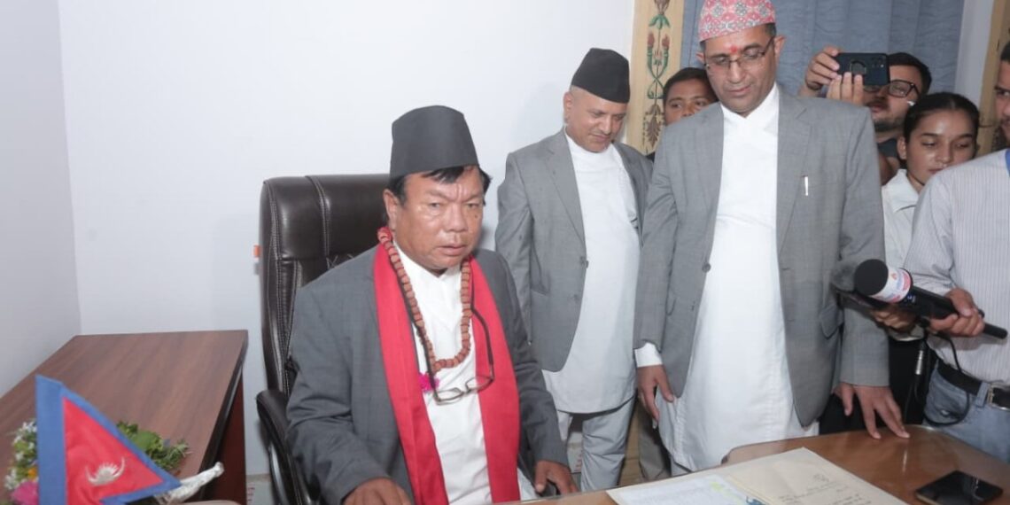 पुनको चेतावनीः भोलीसम्म शिक्षकको तलब नदिए प्रअलाई कारबाही